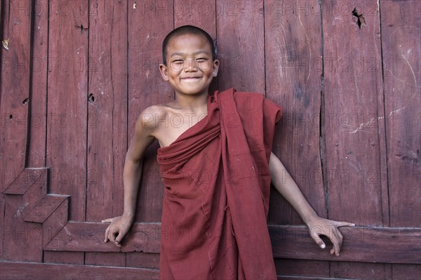 Novice monk in the Shwe Yaunghwe Kyaung Monastery