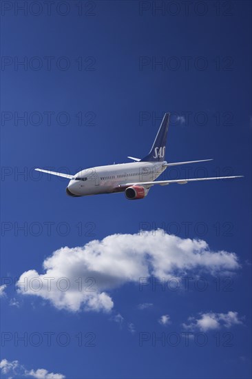 LN-RRR SAS Scandinavian Airlines Boeing 737-683 in flight