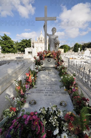 Grave of Amelia Goyri