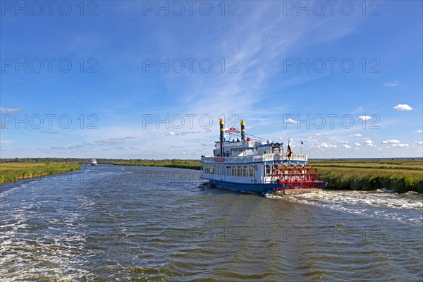 Paddle steamer River Star on the Prerower Strom