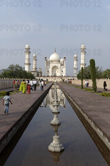 Bibi Ka Maqbara Tomb