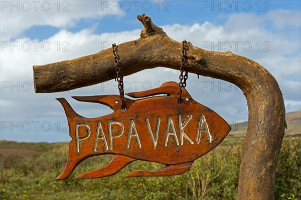 Signpost to the petroglyphs