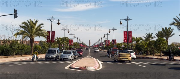 Avenue de la Menara towards Koutoubia