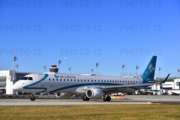 Air Dolomiti Embraer 195