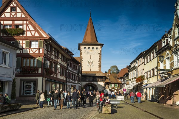 Upper Gate and old town