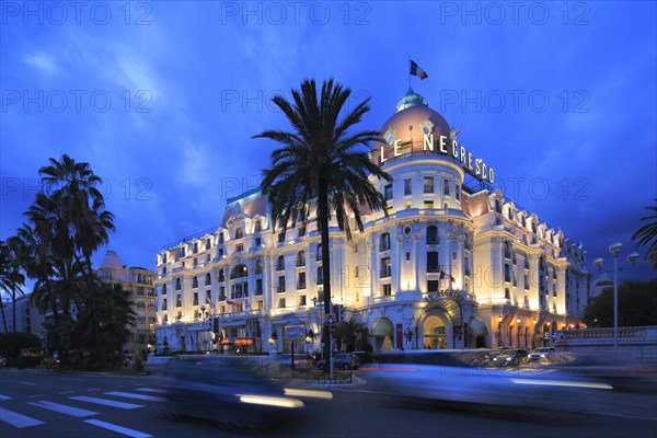 Hotel Le Negresco on the Promenade des Anglais in the evening