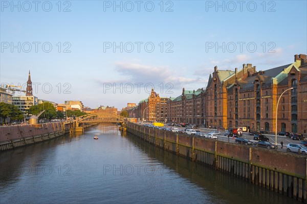 Zollkanal canal