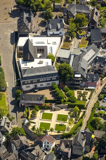 Pompous building with gardens