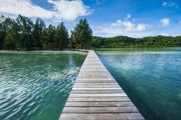 Boat pier