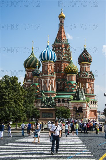 St. BasilÂ´s cathedral on the red square