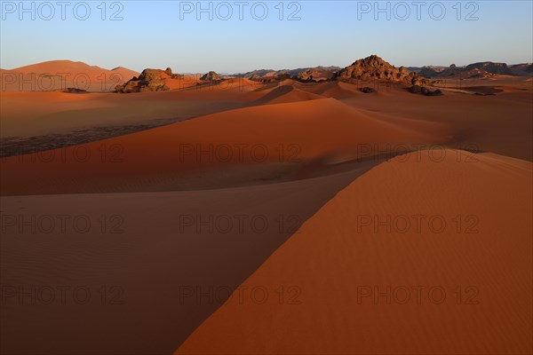 Evening twilight over the sand dunes of Tin Merzouga