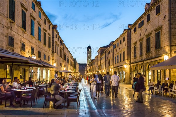 Placa or Stradun and the Redeemer Church