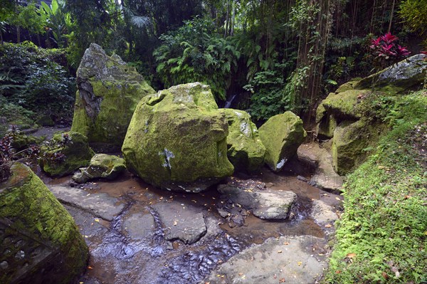 Huge basalt boulders at Goa Gaja Elephant Temple