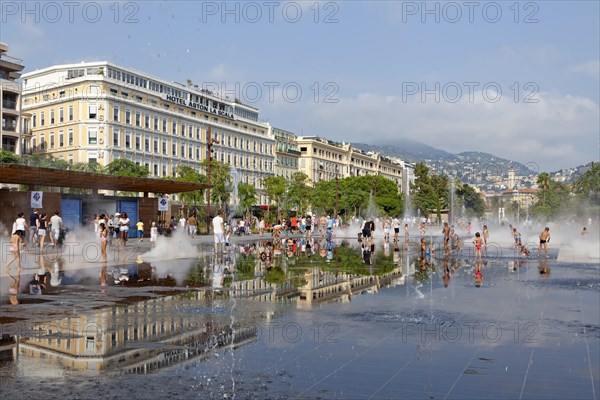 Water fountains