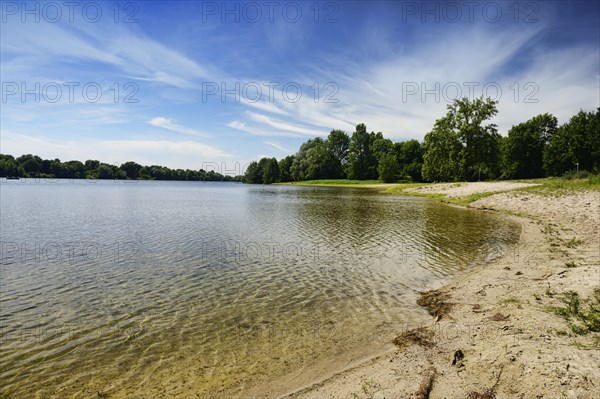 Eichbaumsee lake closed because of cyanobacteria