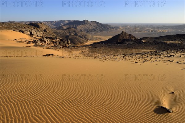 Western escarpment of Tadrart plateau