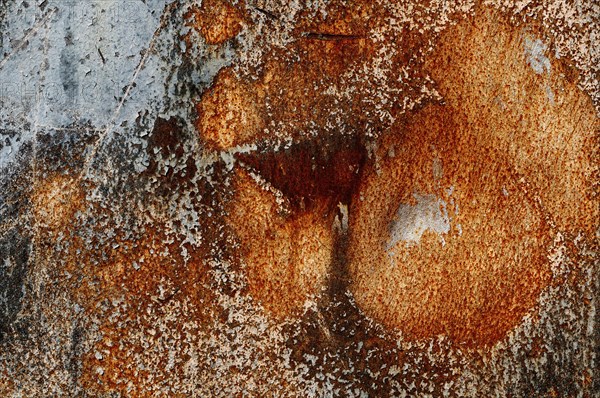 Corroded metal plate