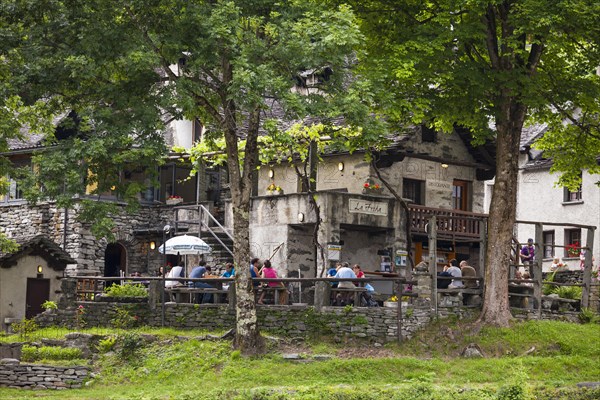 Guests on the garden terrace