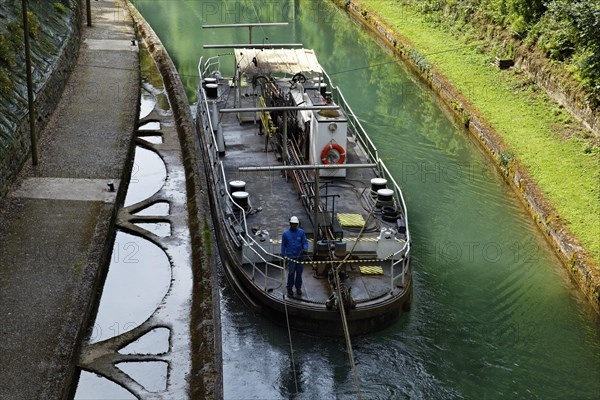 Tunnel of Riqueval for the Canal of Saint-Quentin