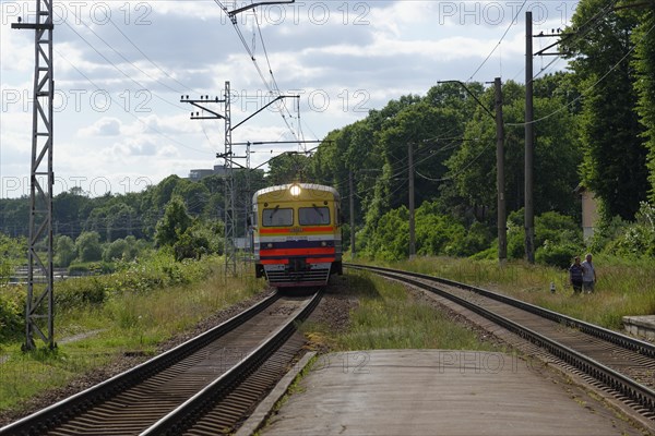 Approaching train