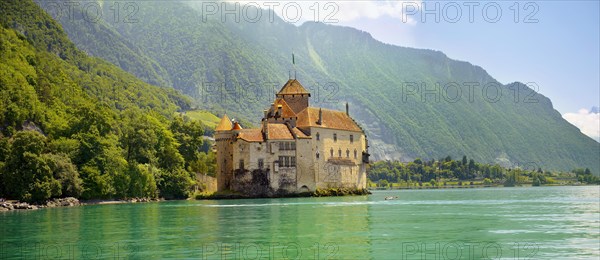 Chateaux Chillion on Lac Leman