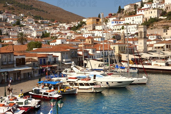 The historic port of Hydra