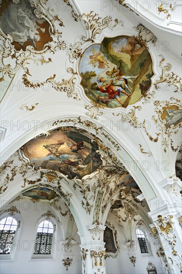 Ceiling frescoes