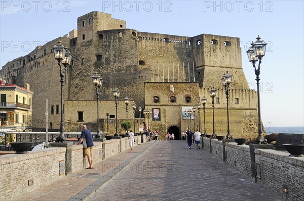 Castel dell 'Ovo