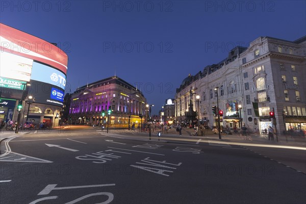 Piccadilly Circus at night