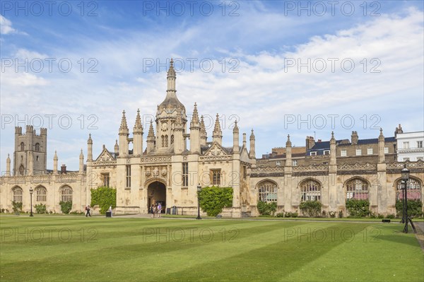 King's College gatehouse viewed from the front court