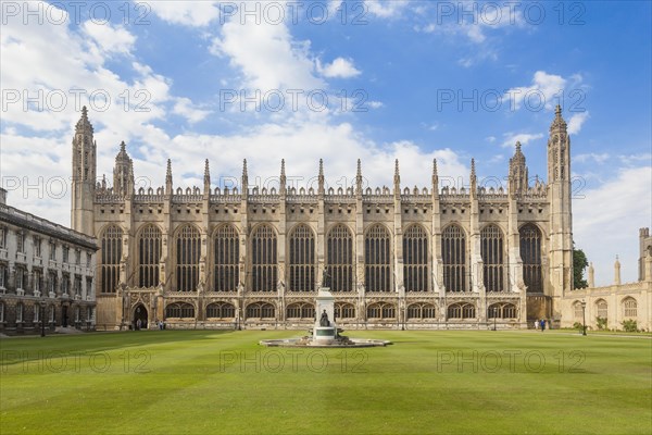 King's College chapel as seen from the front court