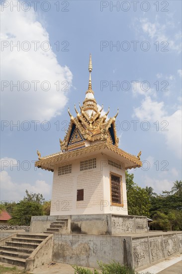 Monument commemorating the victims of the Khmer Rouge regime