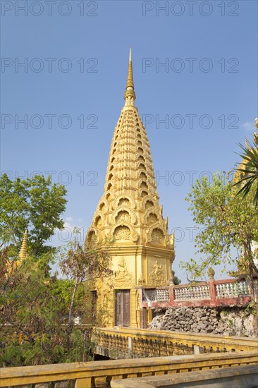 Wat Phnom Sampeau temple complex near Battambang