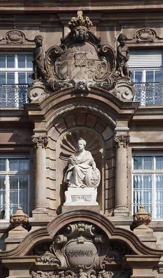 Detailed view of the portal of the town hall