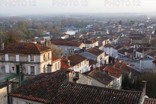 Houmeau district and the Charente River