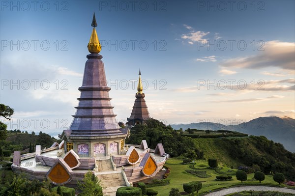 Phra Mahathat Naphamethinidon temple complex