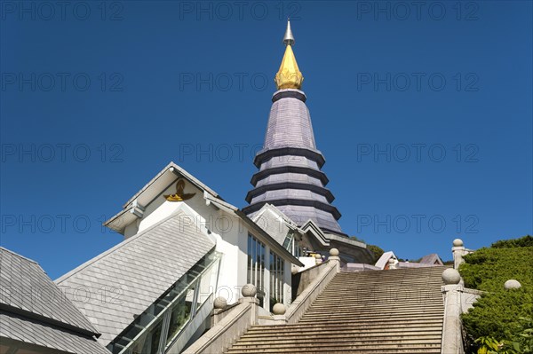 Phra Mahathat Naphamethinidon temple complex