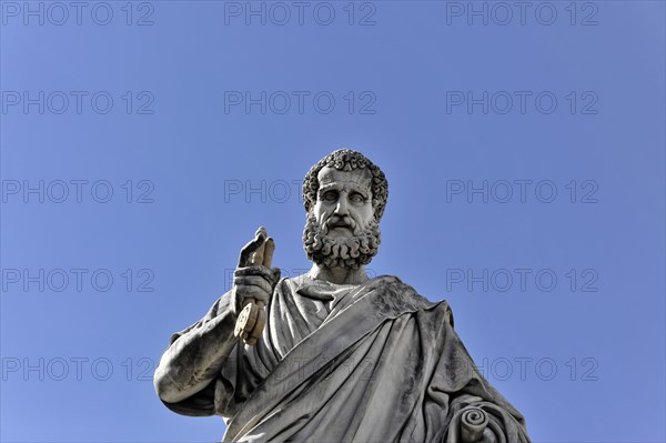 Statue of Petrus