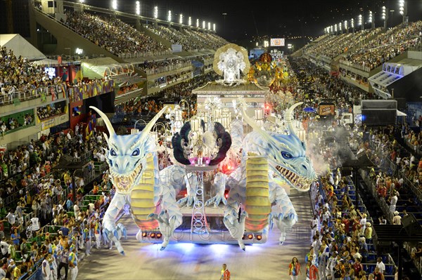 Allegorical float of the samba school Inocentes de Belford Rocho