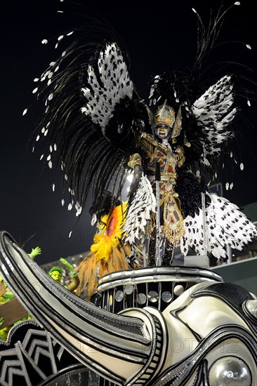 Samba dancer on an allegorical float