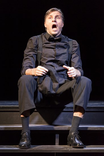 Musical "Chicago" with Oliver Koch as Amos Hart