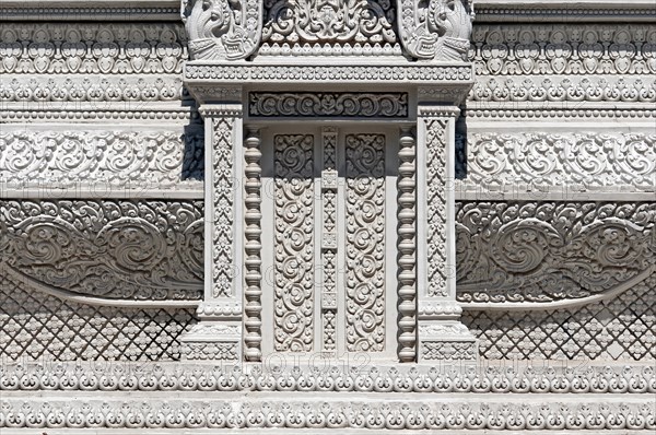 Detailed view of a stupa