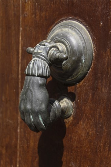 Doorknocker