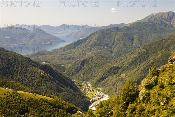 High trail of Alpe Nimi