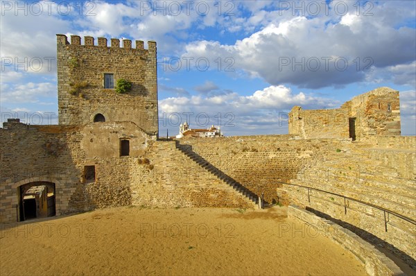 Monsaraz fortified village