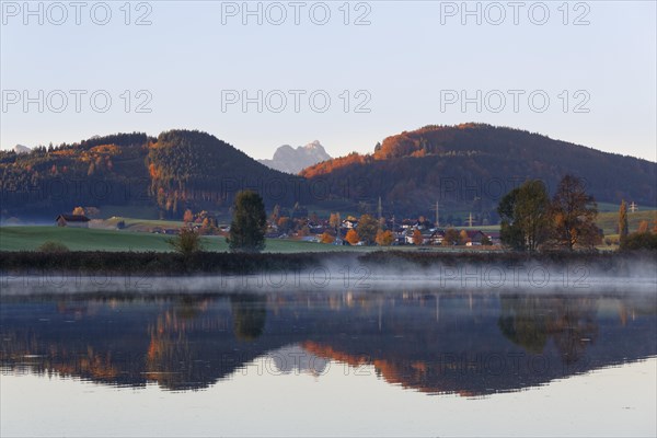 Autumn morning at Huttlerweiher pond