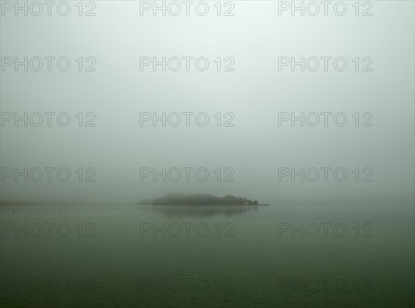 Mausinsel island in Lake Woerthsee