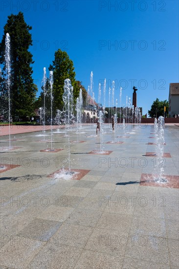Brunnensee water fountains on Unteren Marktplatz square