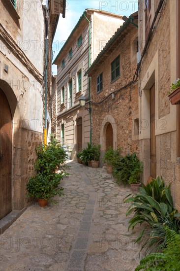 Alleyway in the historic town centre of Fornalutx