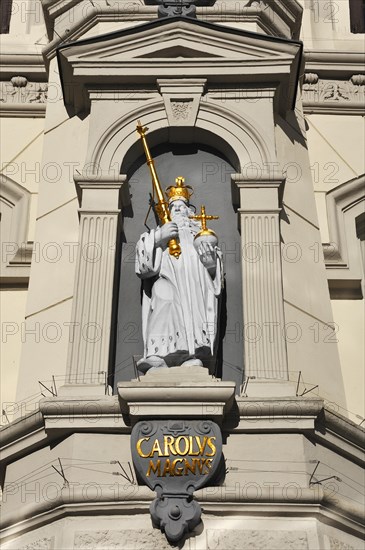 Statue of Charlemagne